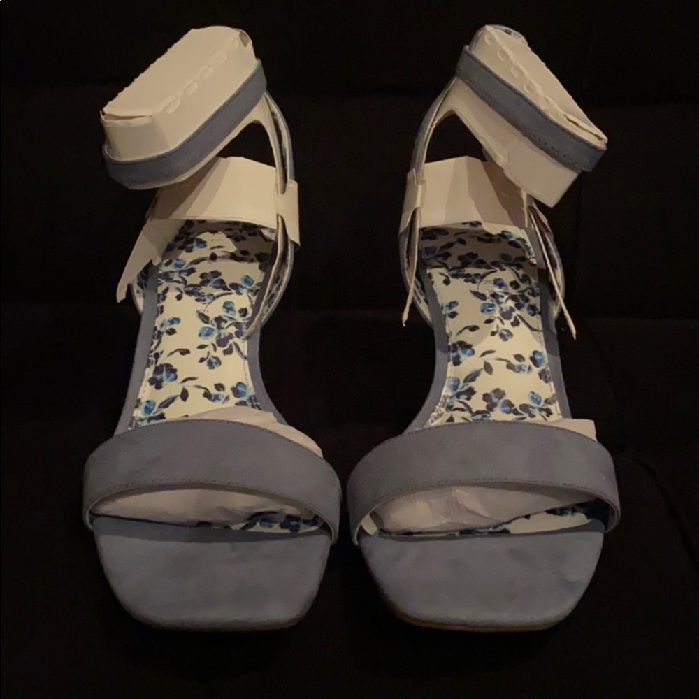 Kelly & Katie Blue Heels